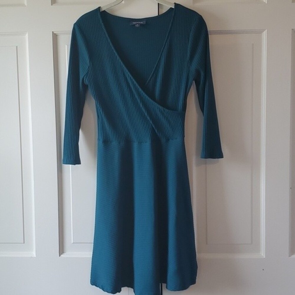 MODCLOTH GREEN FAUX WRAP DRESS SIZE MEDIUM RIBBED KNIT LONG SLEEVE